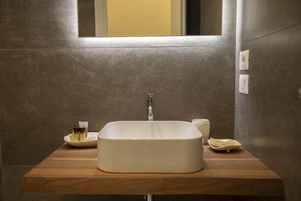 South Hands Luxury Rooms Neapel Exterior foto